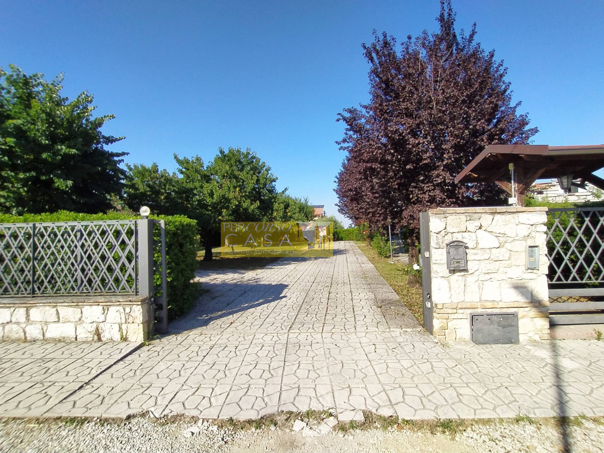 Villa Unifamiliare - Indipendente TERAMO vendita  Villa Pavone  Percorso Casa Srl unipersonale