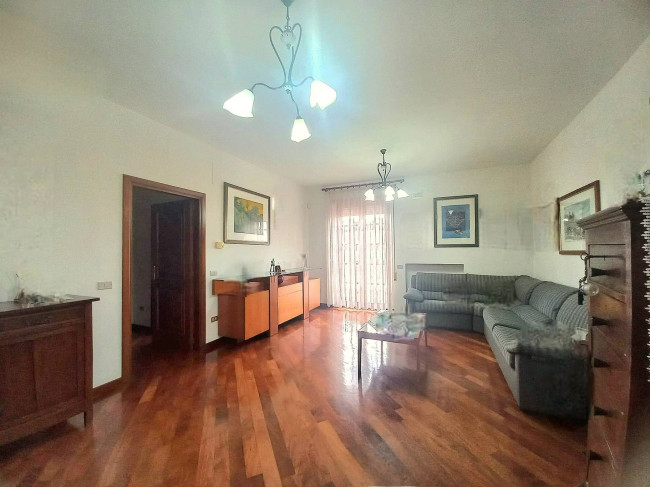 Casa indipendente in vendita a Giulianova (TE)