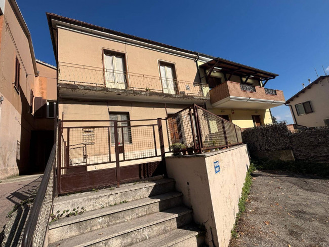 Casa indipendente in vendita a Teramo (TE)