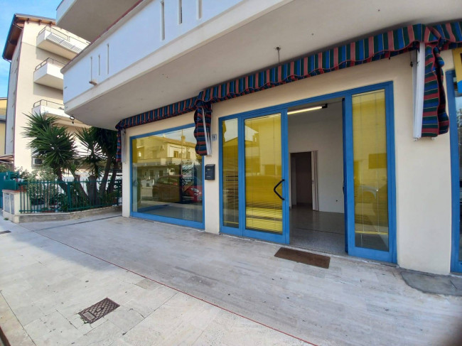 Locale Commerciale a Tortoreto