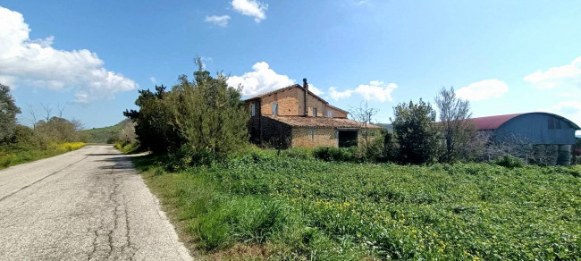 Casa singola a Bellante