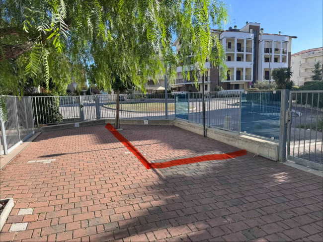 Posto auto scoperto a Tortoreto