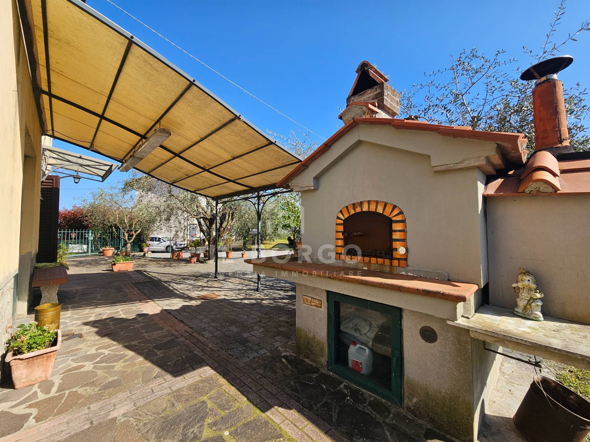 Casa indipendente in vendita a Pescia (PT)