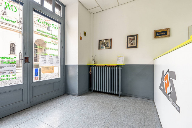 Locale commerciale in vendita a Torino