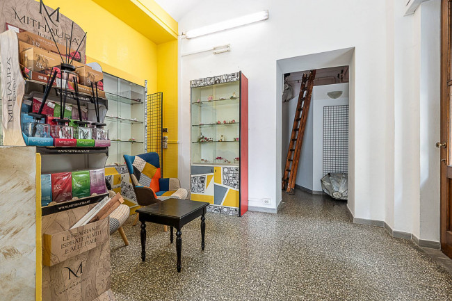 Locale commerciale in vendita a Torino