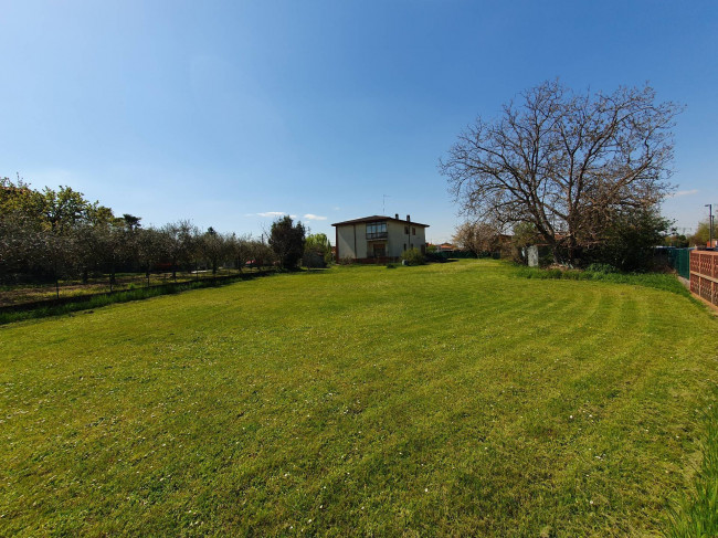 Terreno edificabile in Vendita a Fogliano Redipuglia