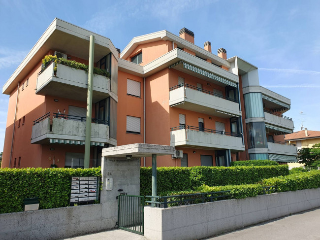 Appartamento in Vendita a Ronchi dei Legionari