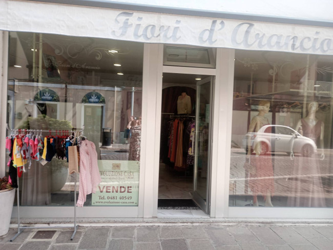 Locale commerciale in Vendita a Monfalcone