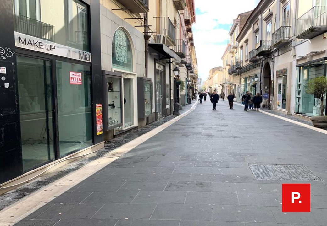 Ufficio - Loc.Com. CASERTA affitto    lmmobil?are Petrella srl