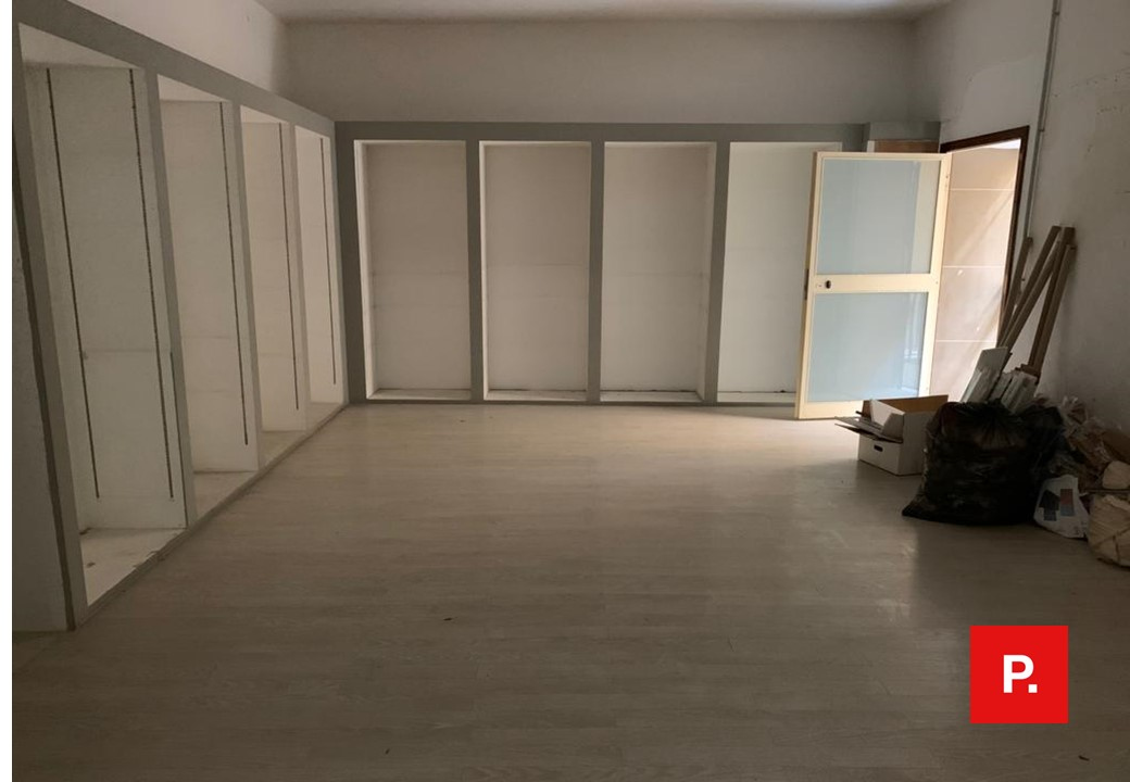 Ufficio - Loc.Com. CASERTA affitto    lmmobil?are Petrella srl
