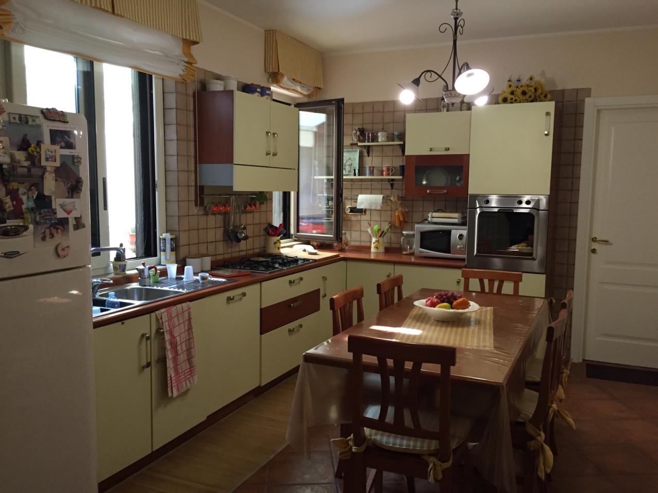 Villa Unifamiliare - Indipendente CASERTA vendita  Tredici  lmmobil?are Petrella srl