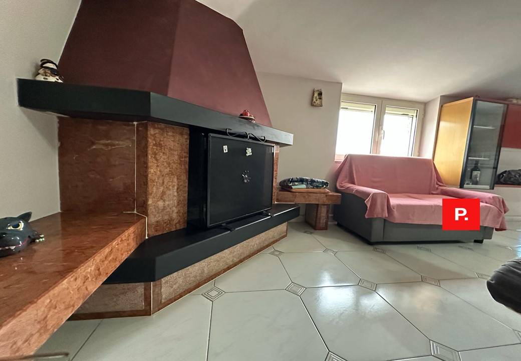 Casa indipendente in vendita a Casapulla (CE)