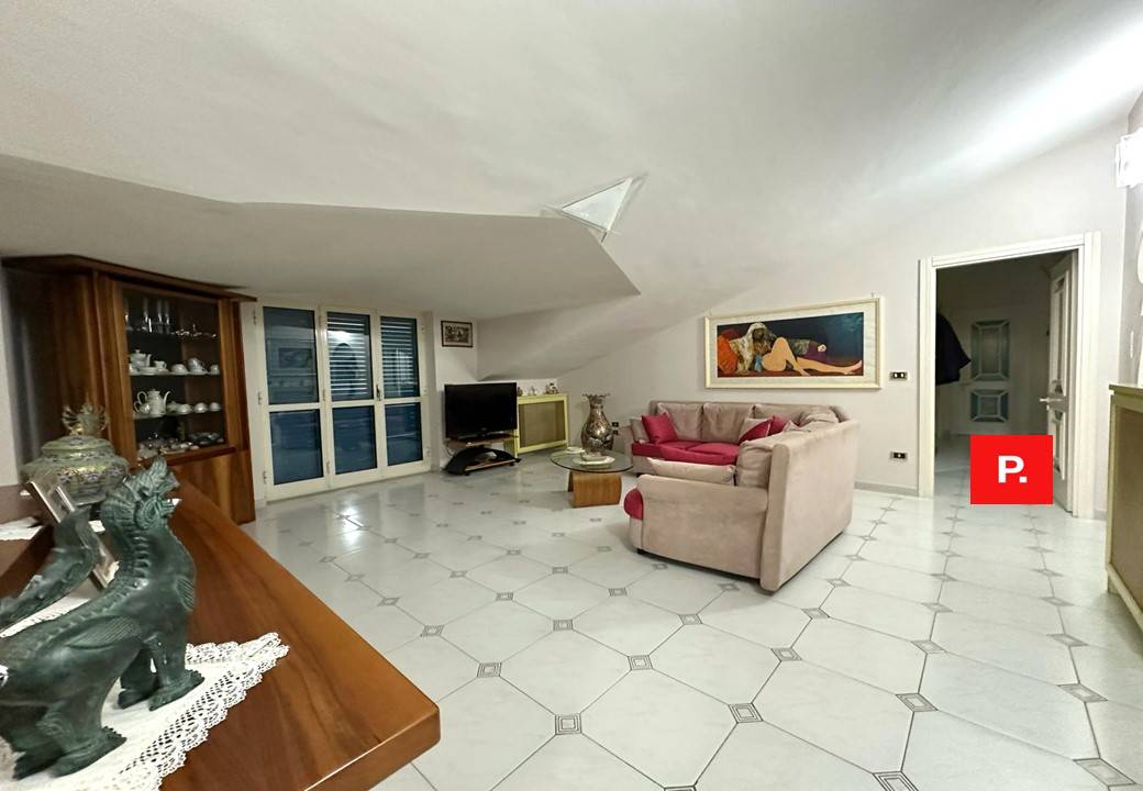 Casa indipendente in vendita a Casapulla (CE)