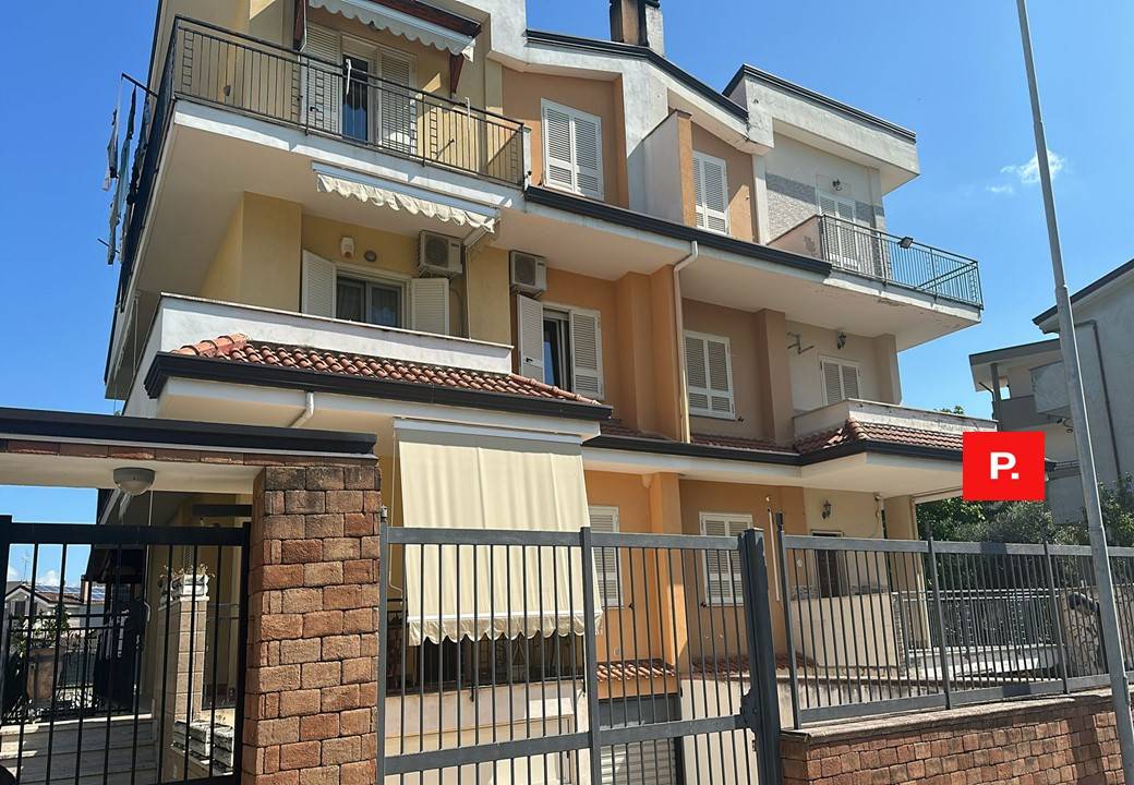 Villa in vendita a Santa Maria Capua Vetere (CE)