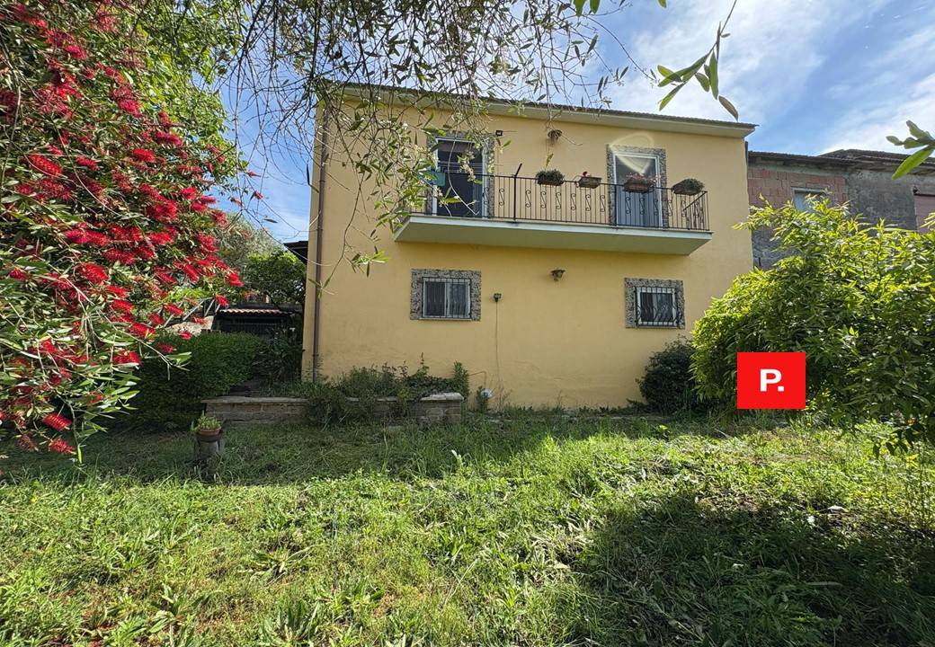 Casa indipendente in vendita a Castel Campagnano (CE)