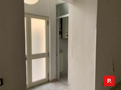 Locale commerciale in affitto a Caserta