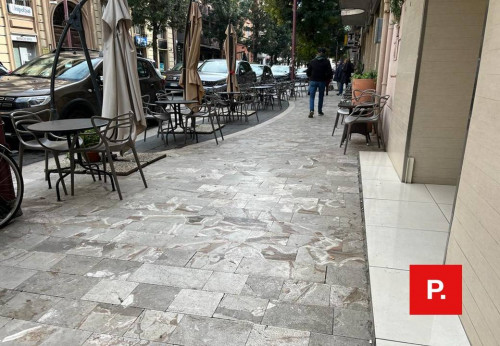 Attività commerciale in vendita a Caserta