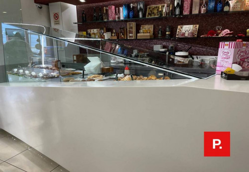 Attività commerciale in vendita a Caserta