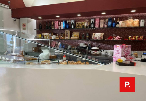 Attività commerciale in vendita a Caserta