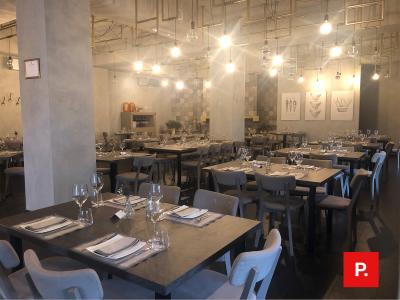 Locale commerciale in affitto a Recale