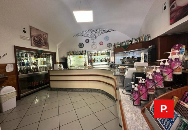 Attività commerciale in vendita a Caserta