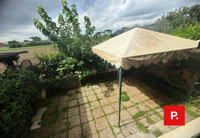 Villette a schiera in vendita a Casagiove