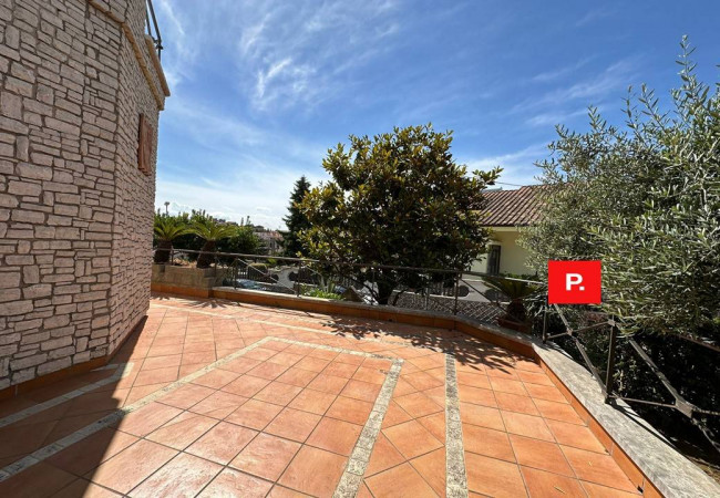 Villa in vendita a Carinola