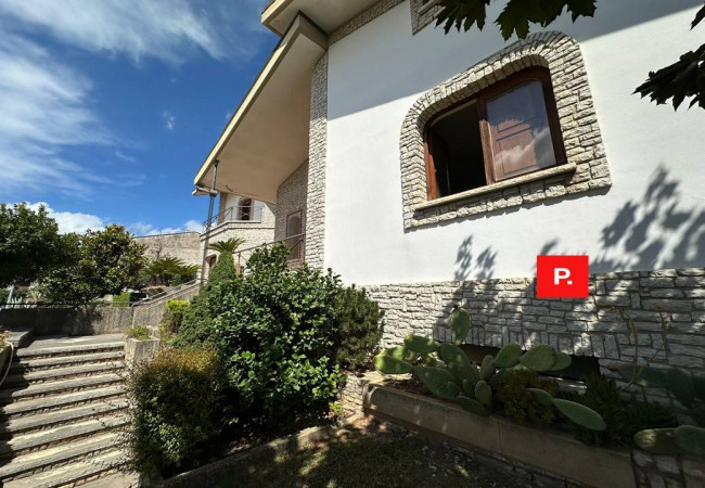 Villa in vendita a Carinola