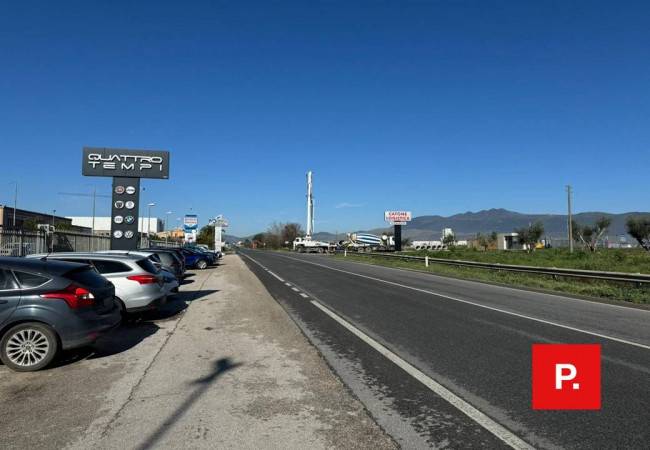 Studio/Ufficio in affitto a Vitulazio