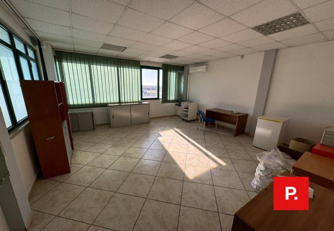 Studio/Ufficio in affitto a Vitulazio