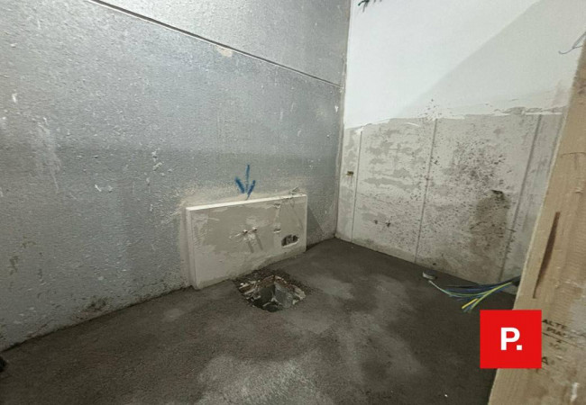 Capannone in affitto a Caserta