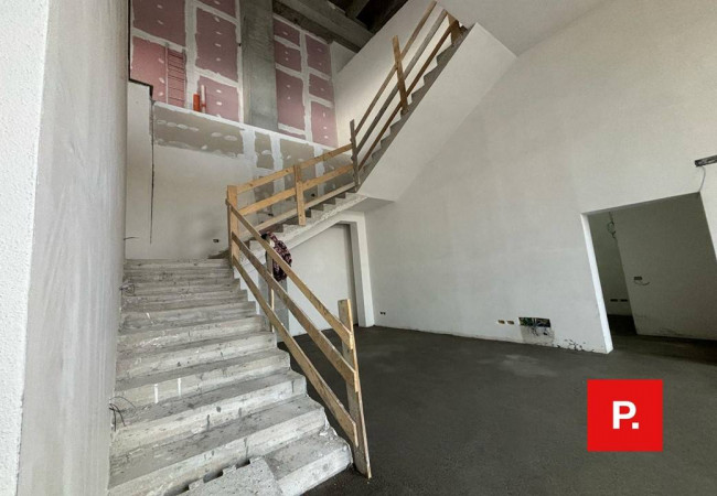 Capannone in affitto a Caserta