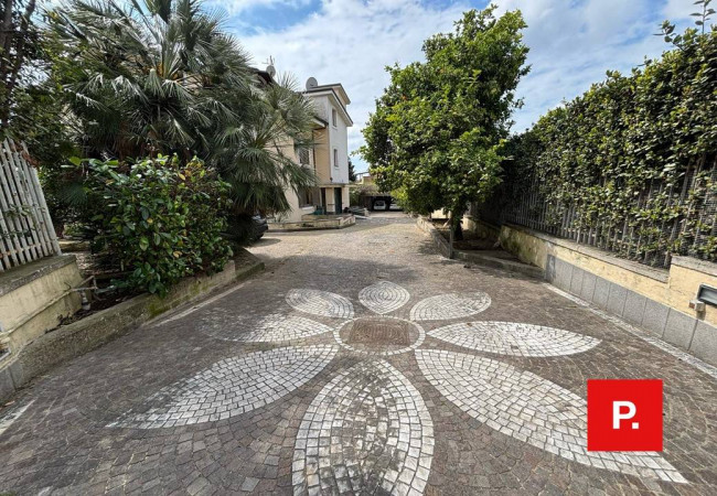 Villa in vendita a Caserta