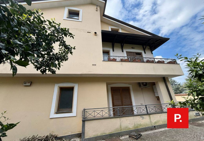 Villa in vendita a Caserta