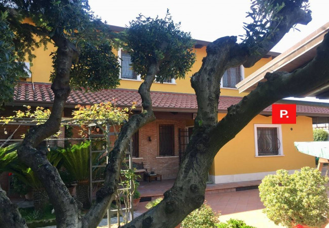 Villa in vendita a Capua