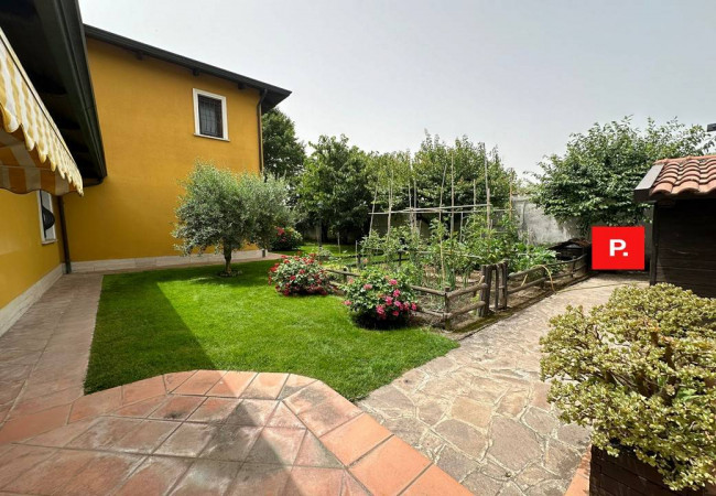 Villa in vendita a Capua