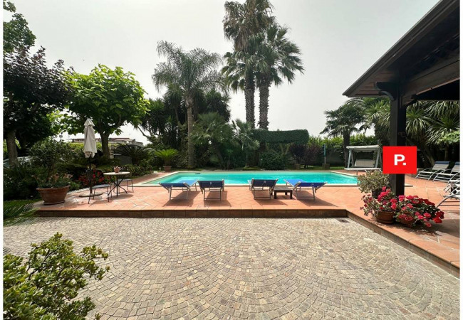 Villa in vendita a Capua
