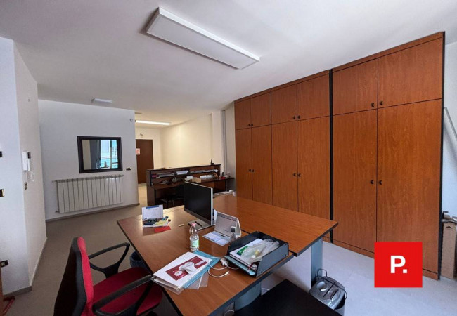 Studio/Ufficio in affitto a Caserta