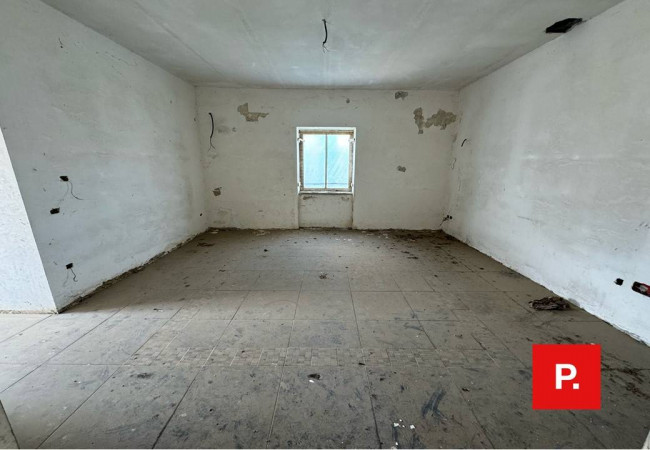 Casa singola in vendita a Castel Morrone