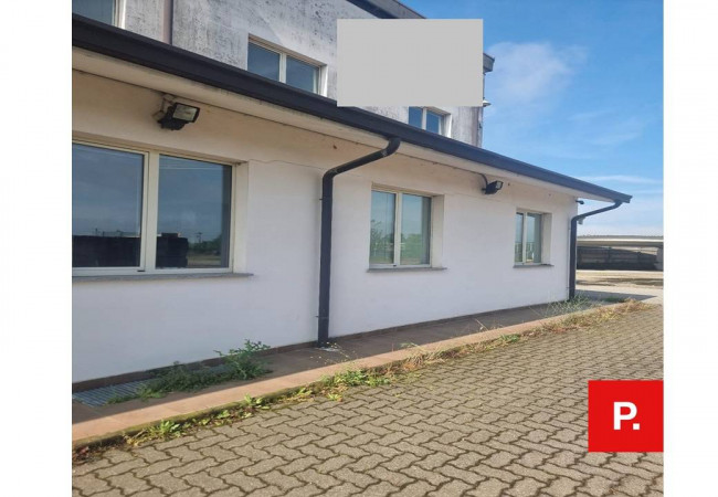 Capannone in vendita a Sannazzaro de' Burgondi