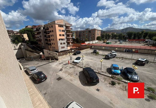 Appartamento in vendita a Caserta