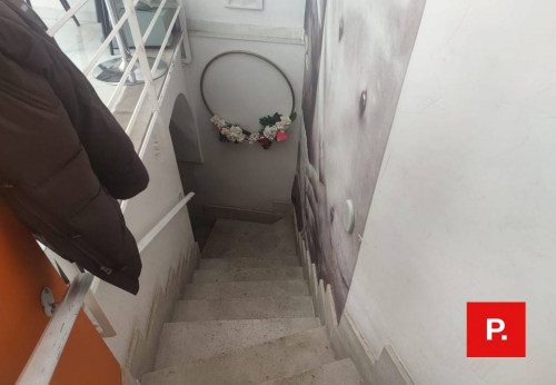 Locale commerciale in vendita a Caserta