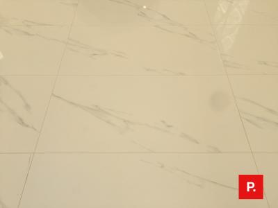 Locale commerciale in vendita a Caserta