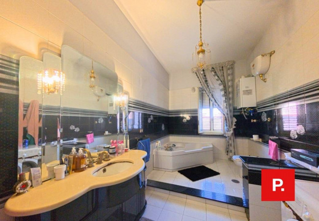 Appartamento in vendita a Marcianise