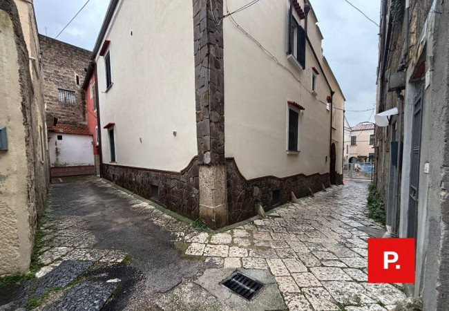 Casa singola in vendita a Caserta