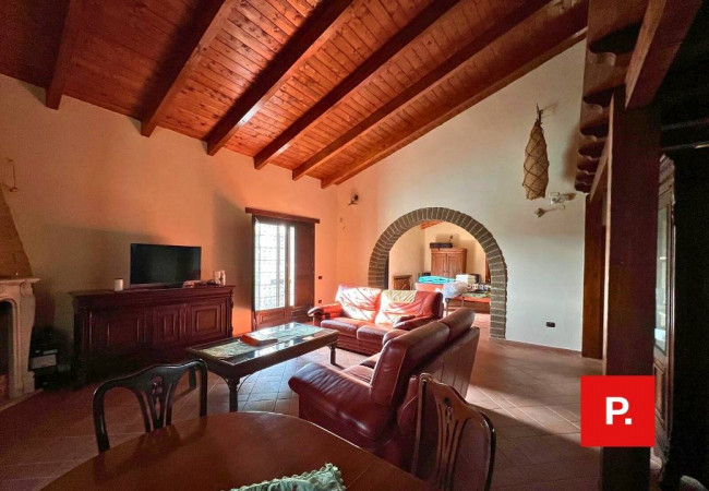 Villa in vendita a Ruviano