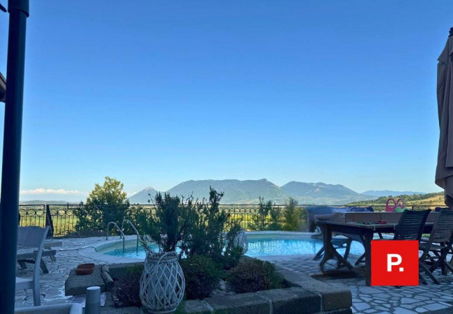 Villa in vendita a Ruviano