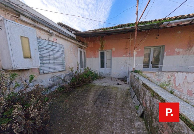 Casa singola in vendita a Caserta