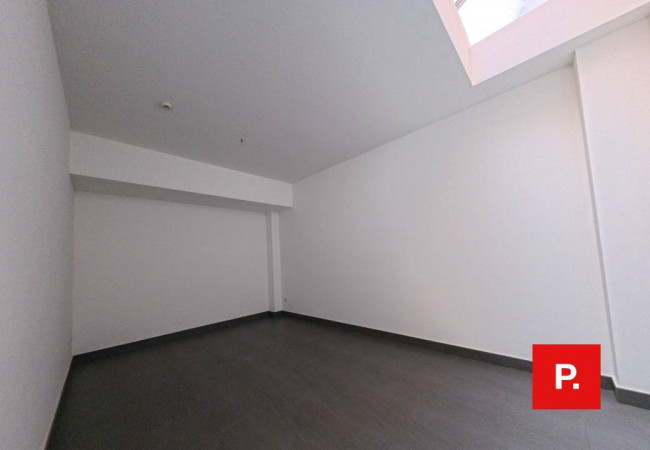 Locale commerciale in affitto a Caserta