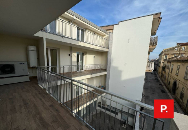 Appartamento in affitto a Marcianise